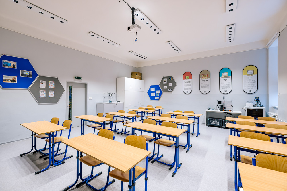 Polytechnika a virtuální realita v PORG