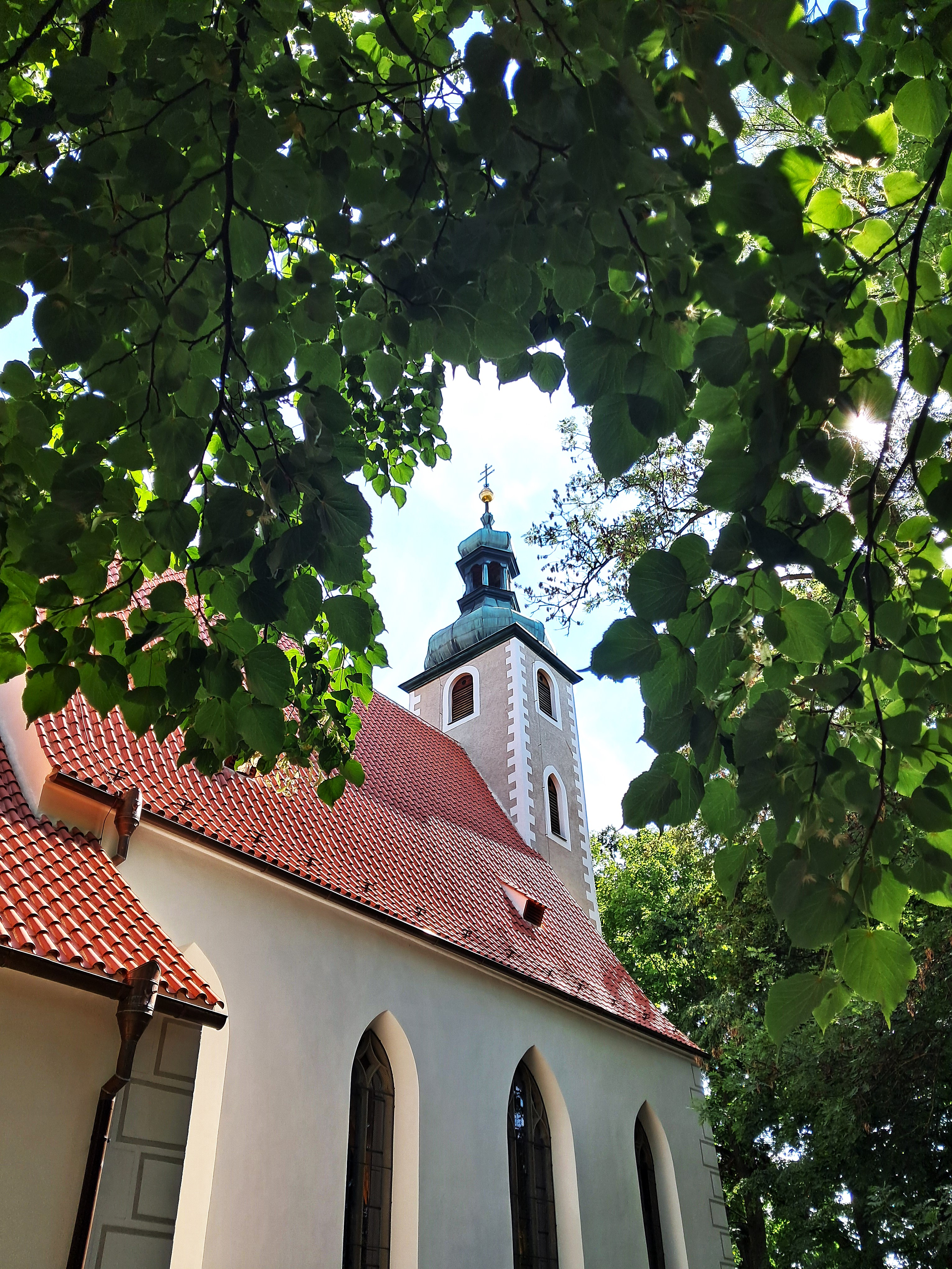 Kostel sv. Prokopa a sv. Jana Křtitele oprava fasády, interiéru, krovu a střechy