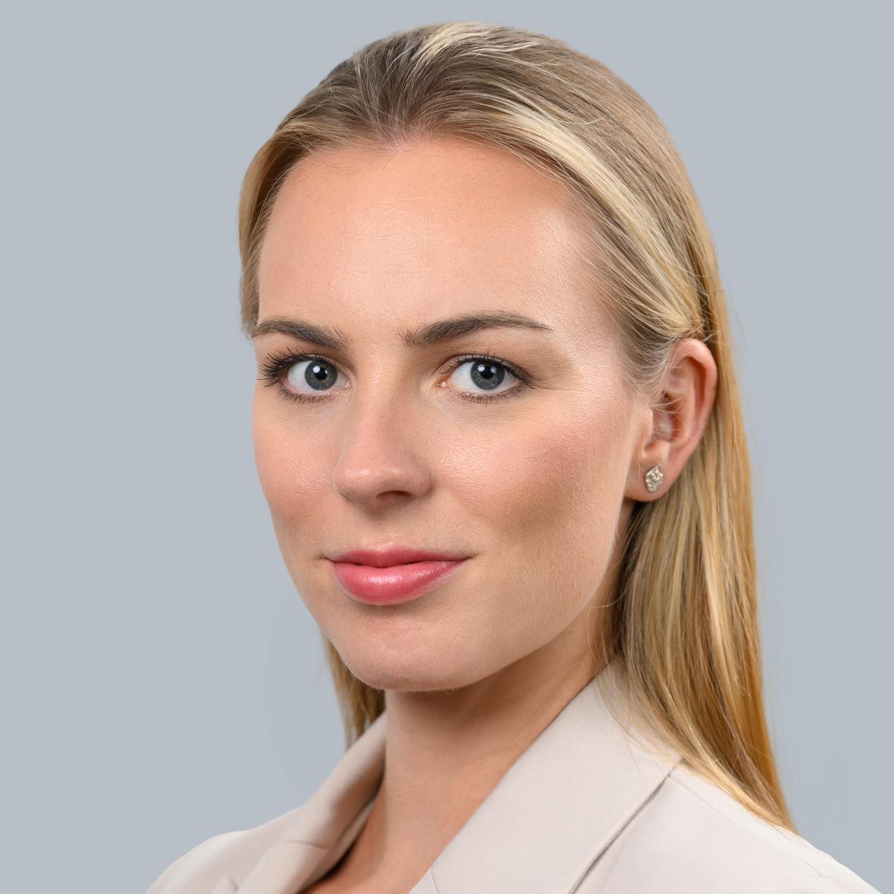 Karolina-Nova.jpg.aspx?width=1276&height=1276&ext=.jpg